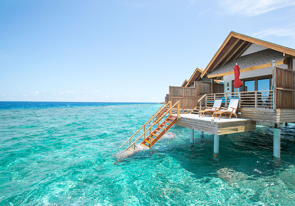 Overwater bungalow på Reethi Faru Resort. Maldiverna
